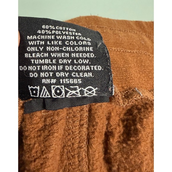 Dungeons & Dragons Sweatpants Size XL Red Black Maze Wizards Of The Coast 2021 - Picture 4 of 10